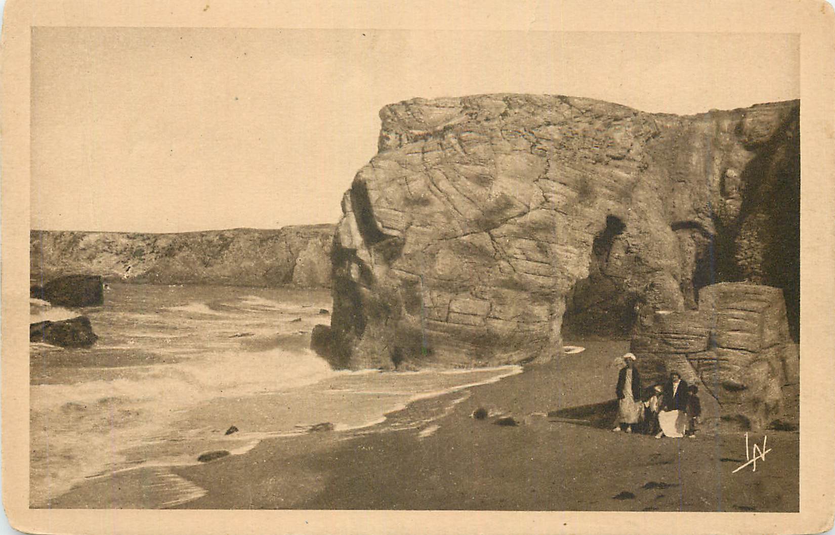 Plage de la Pointe du Raz — Roches et falaises — J.N. (éditeur)