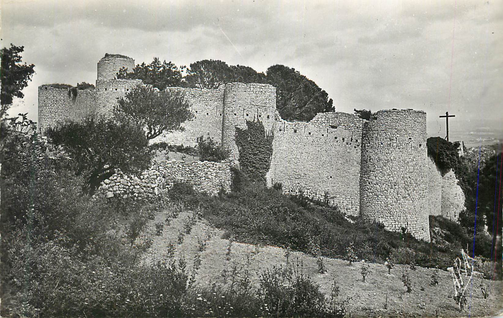CPM Clermont l'Herault (Herault) Les Ruines du Chateau