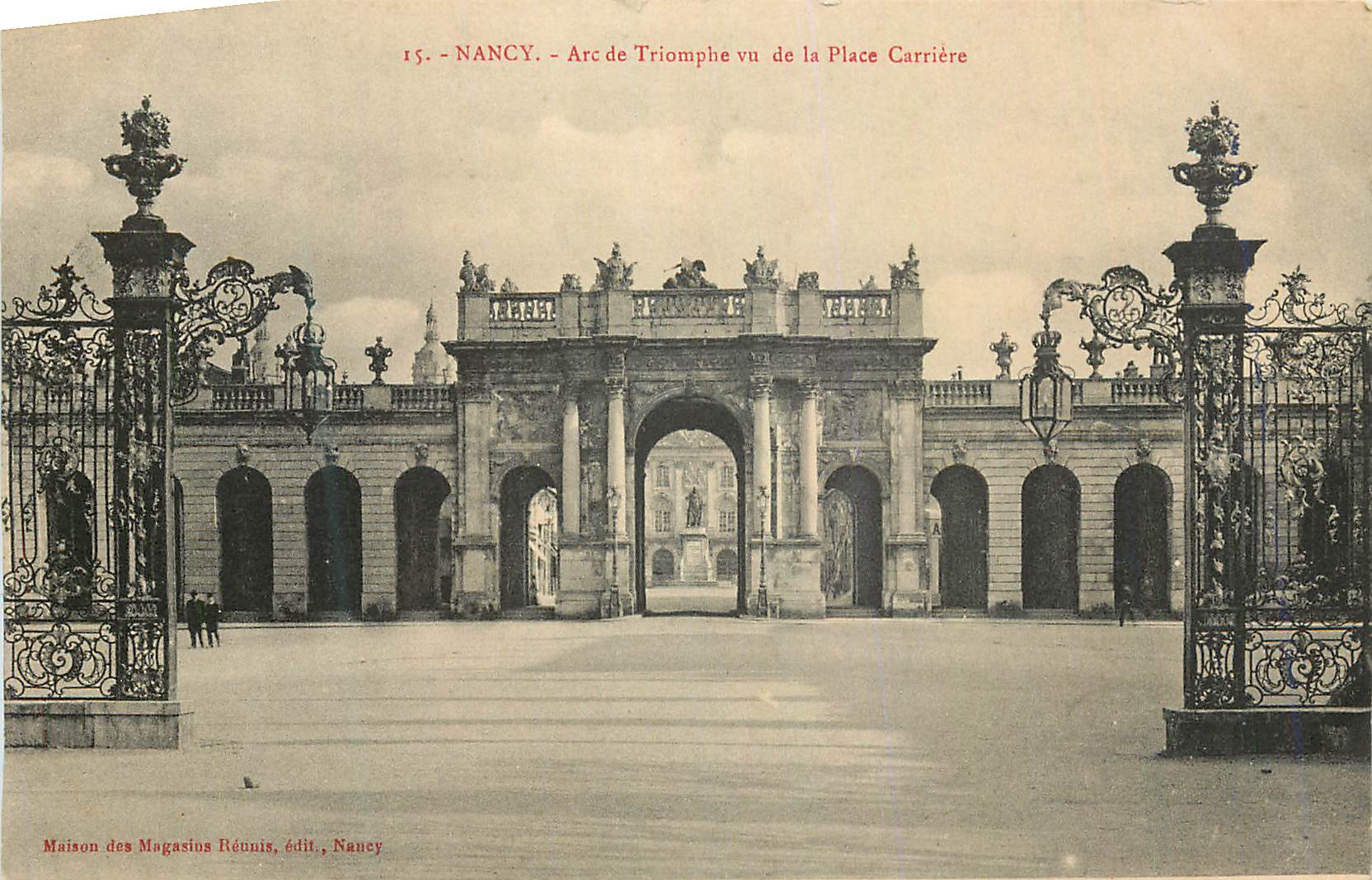CPA Nancy Arc de Triomphe vu de la Place Carriere