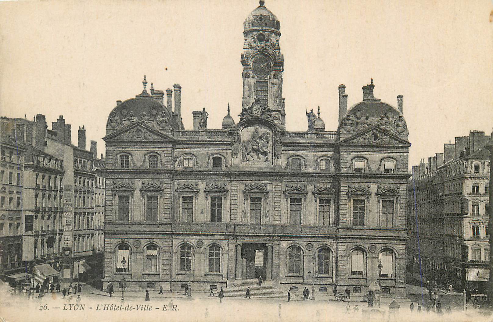 CPA Lyon L'Hotel de Ville