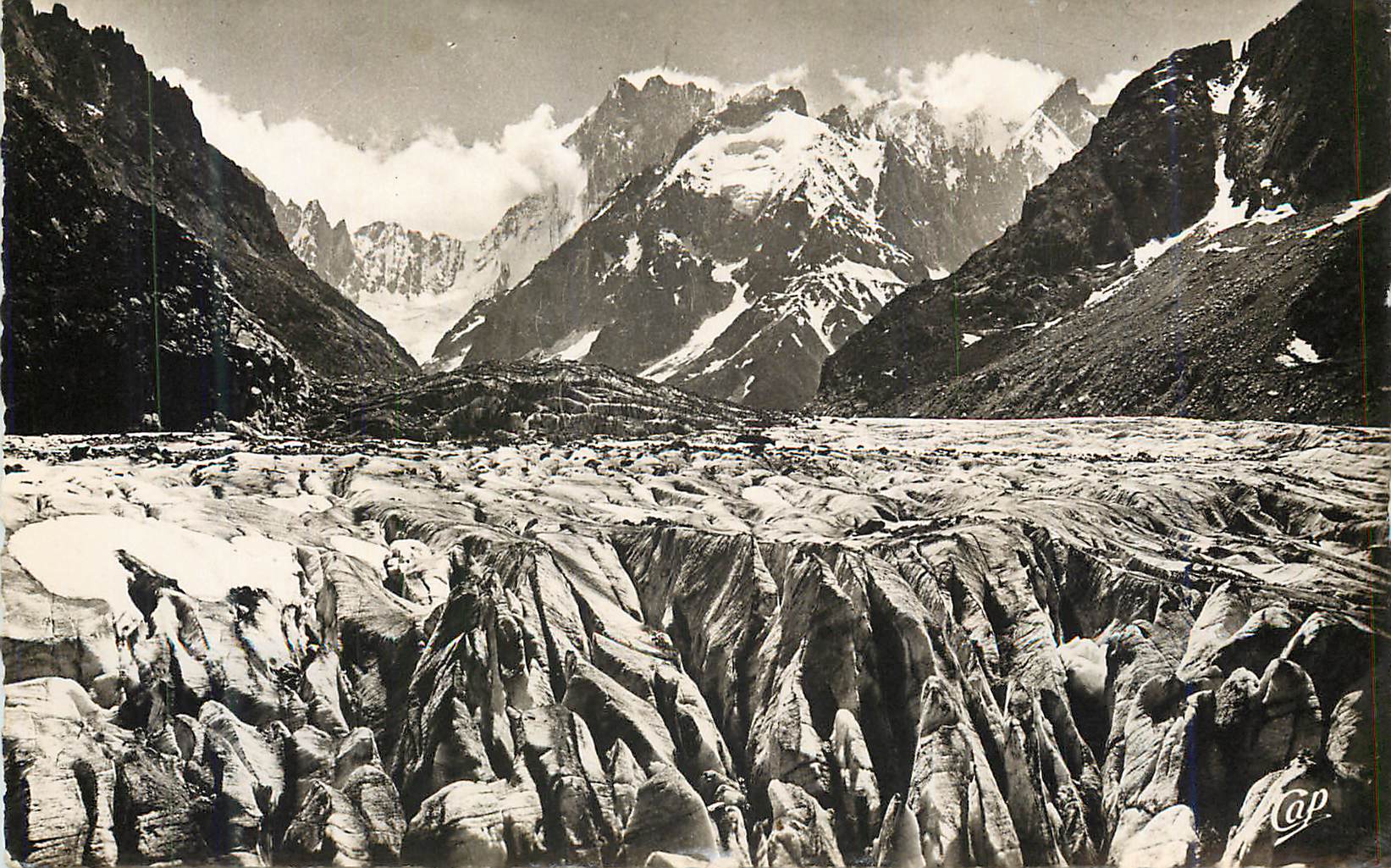 CPM Chamonix Mont Blanc La Mer de Glace et les Jorasses