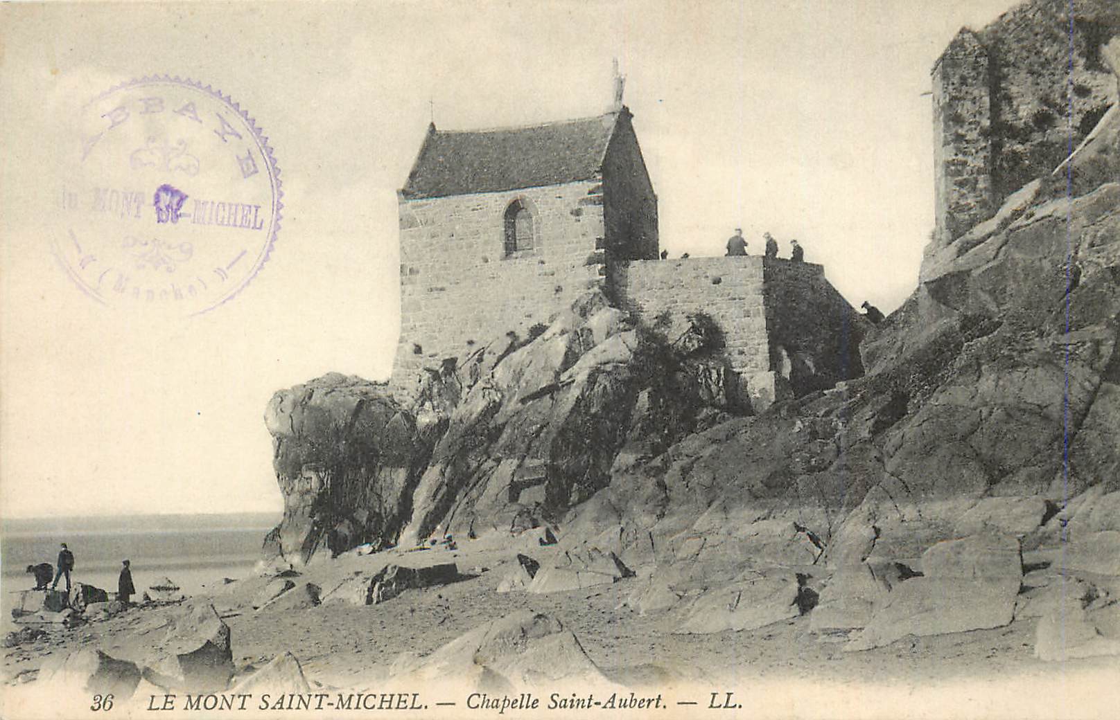 CPA Le Mont Saint Michel Chapelle Saint Aubert