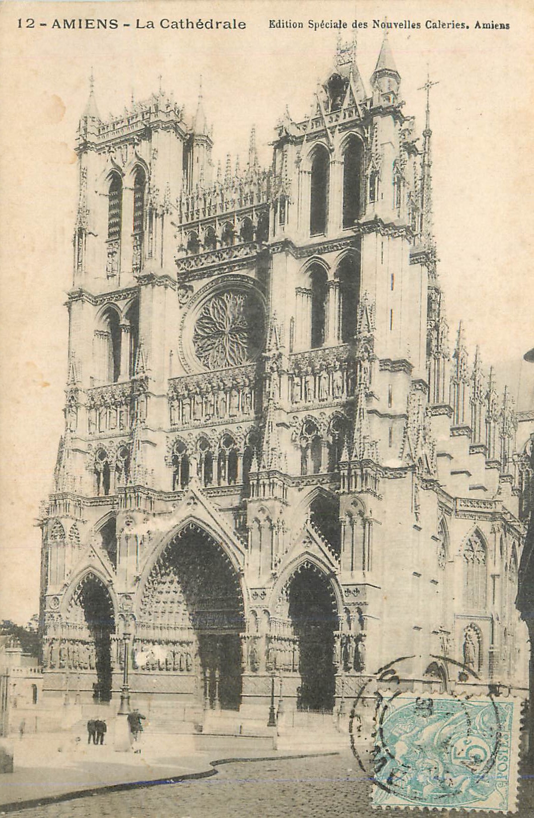 CPA Amiens la cathedrale