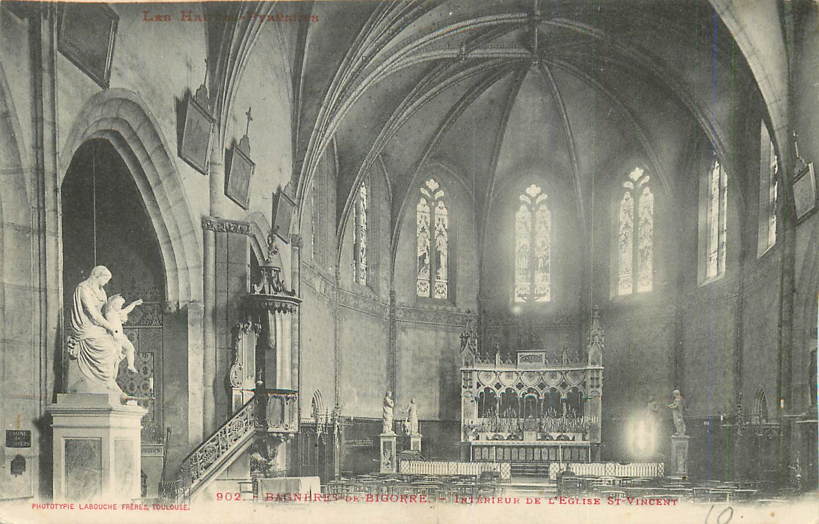 Bagnères-de-Bigorre — Innenansicht der Kirche Saint-Vincent — Phototypie Labouche Frères, Toulouse, n° 902
