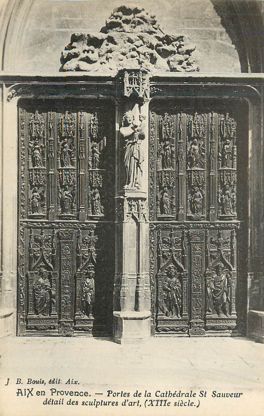 Aix-en-Provence — Portes de la Cathédrale St Sauveur, détail des sculptures d'art (XIIIe siècle)
