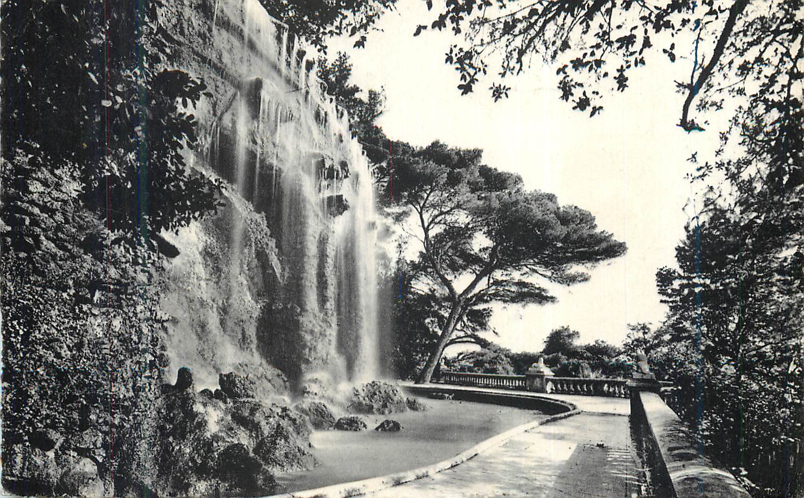 CPM Nice cascade du chateau