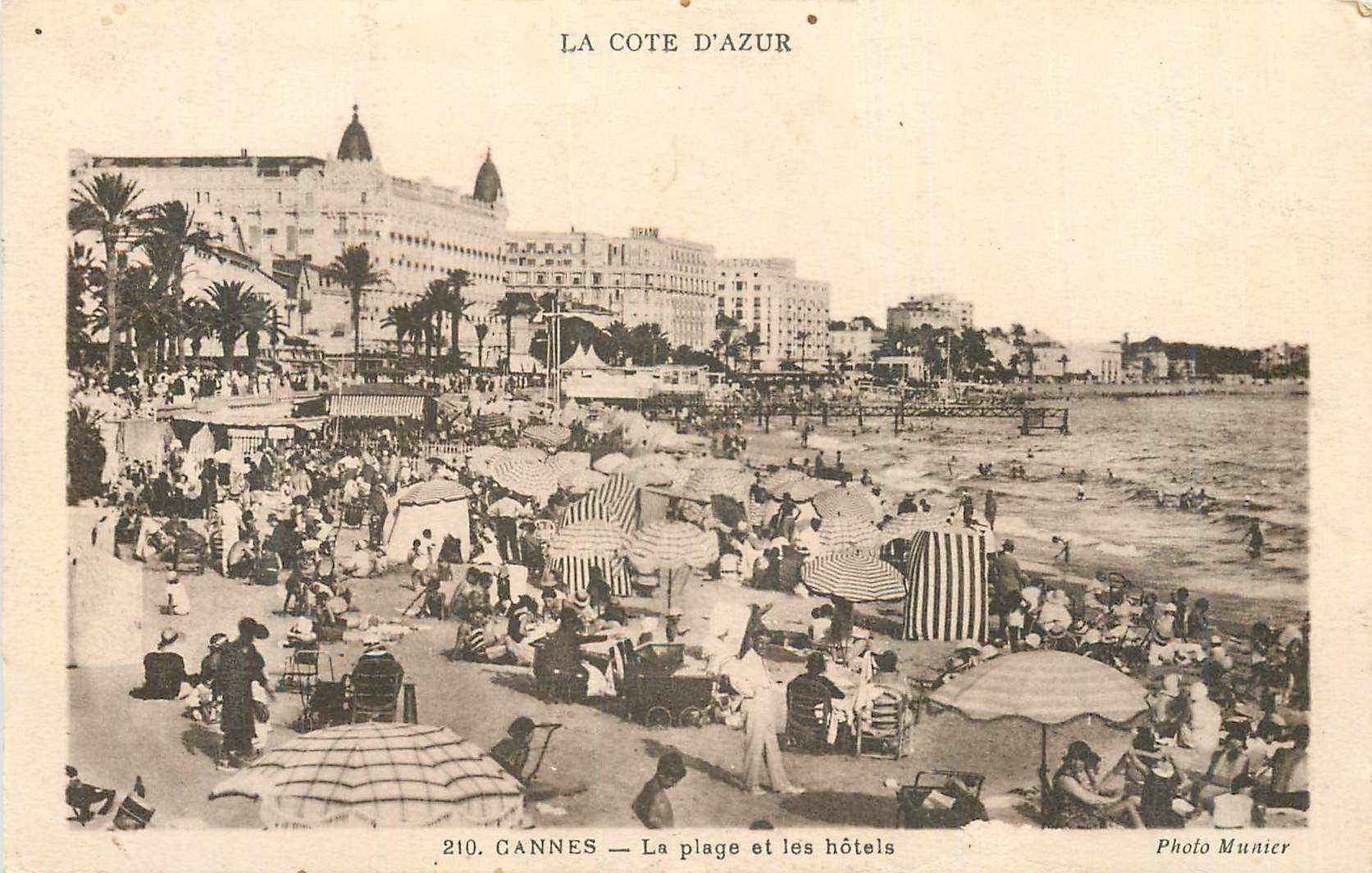 CPA La cote d azur 210 cannes la plage et les hotels