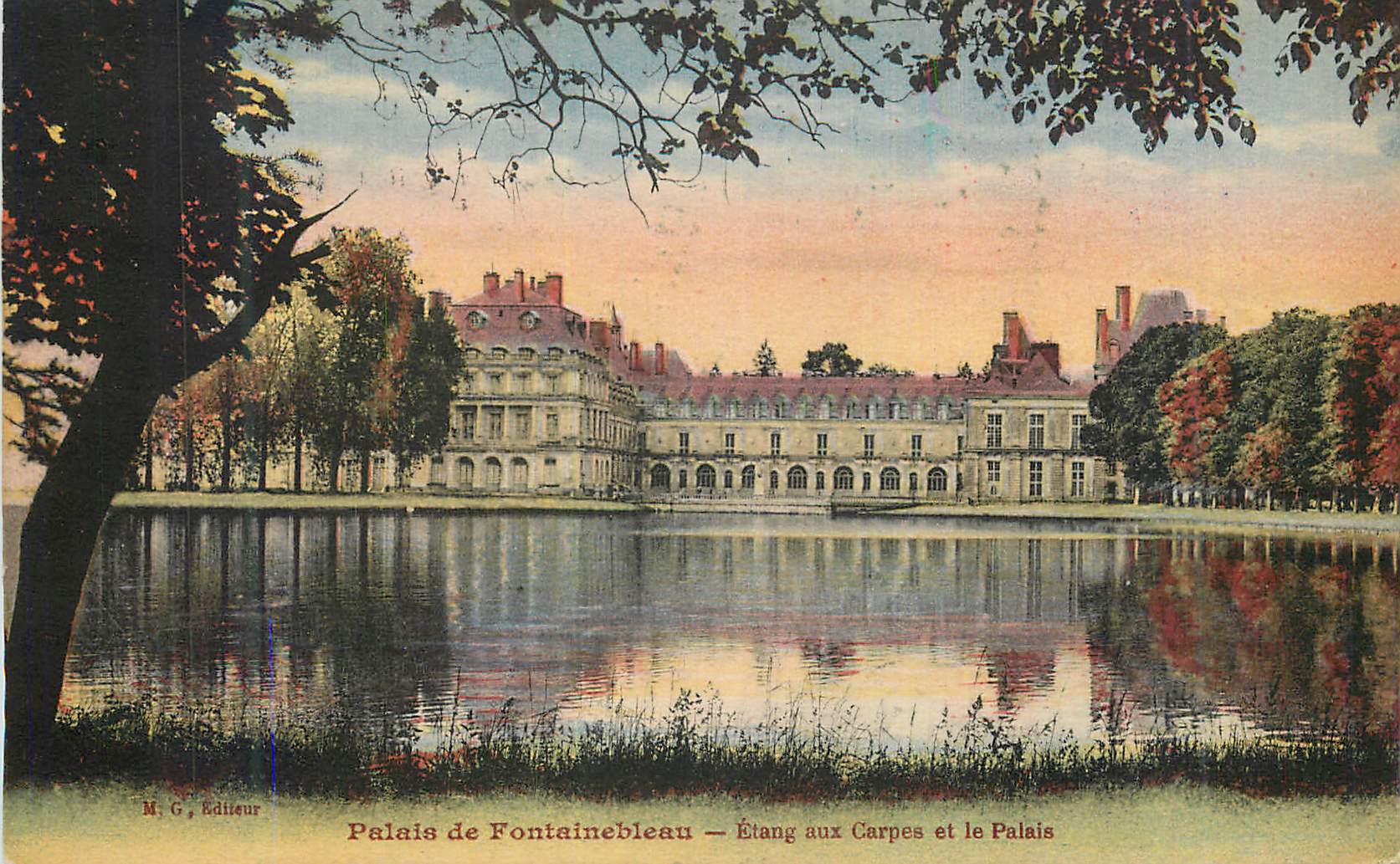 Palacio de Fontainebleau — Estanque de las Carpes y el Palacio