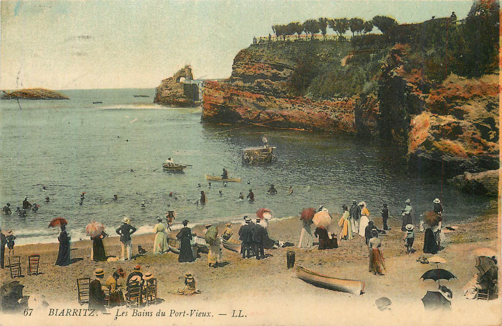 CPA Biarritz les bains du port vieux