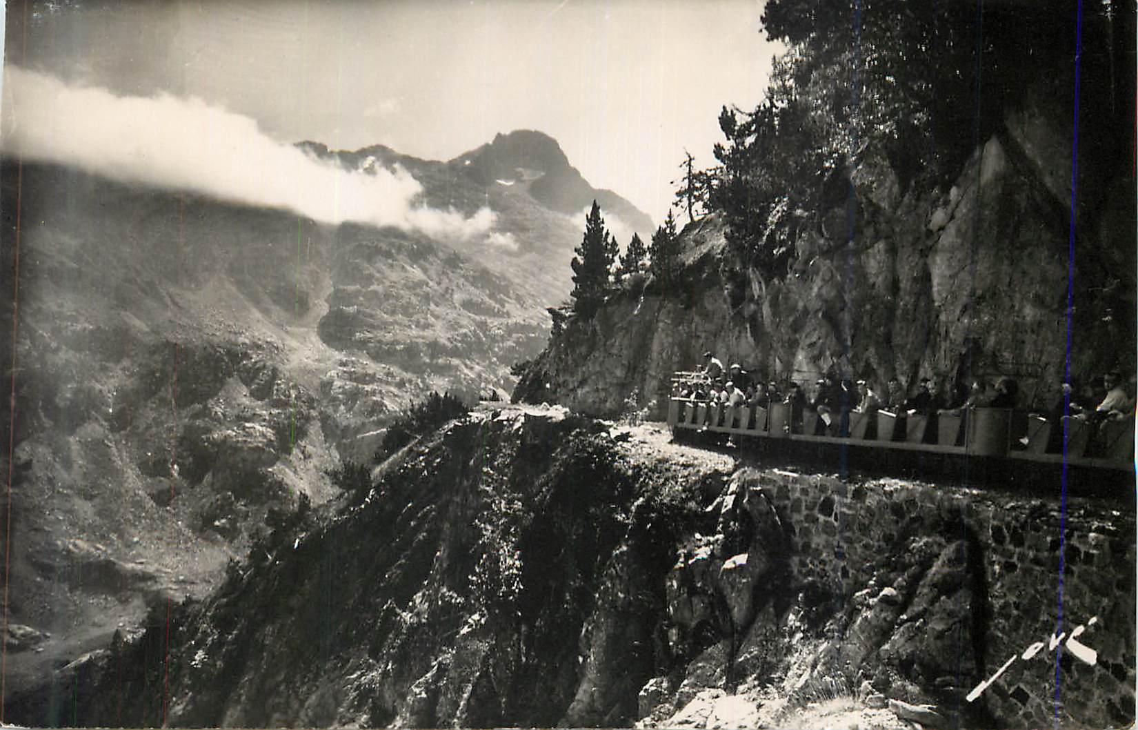 Vue du téléphérique de la Grande Motte — Mont-Blanc — éditeur non identifiable