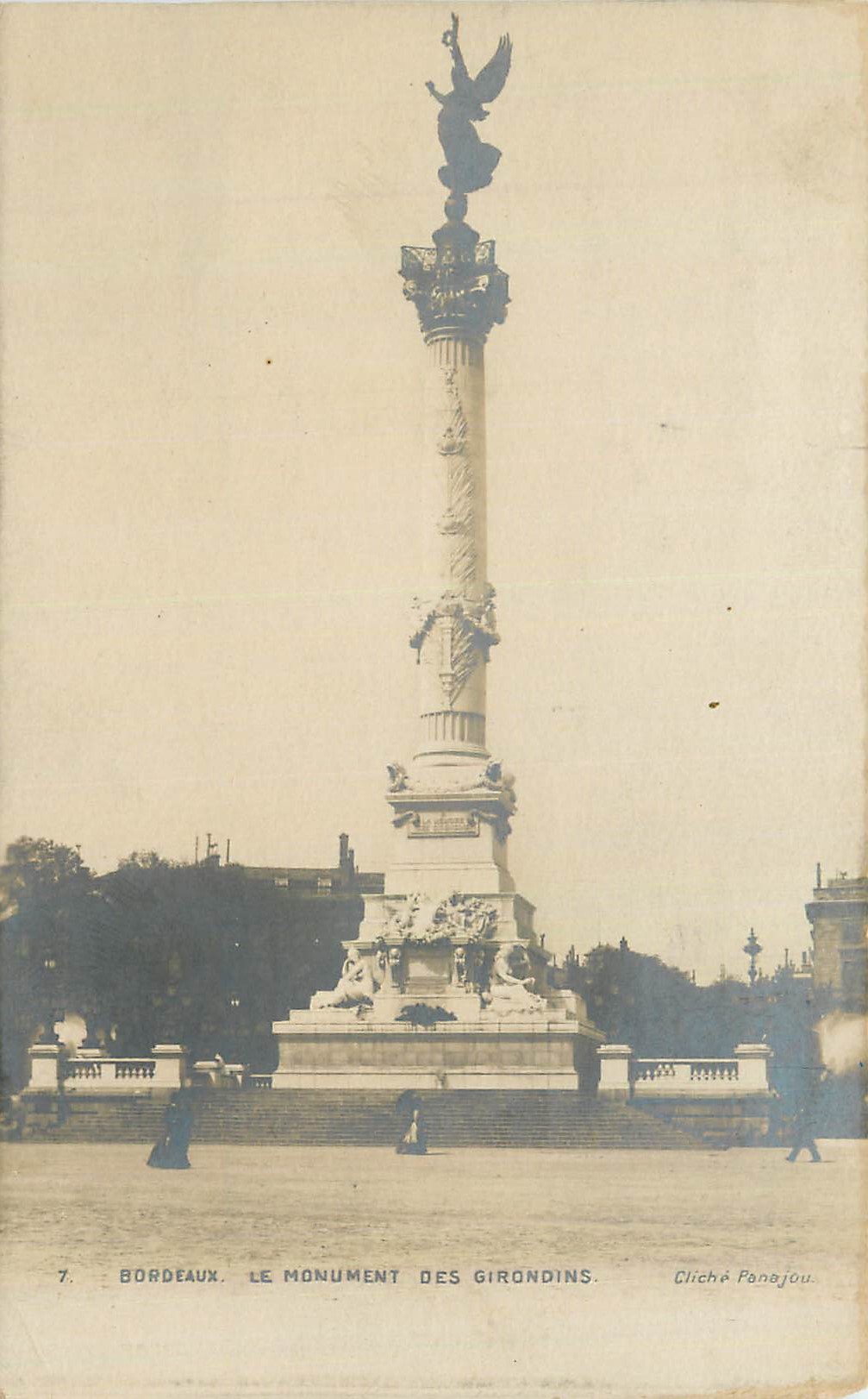 CPA Bordeaux le monument des girondins