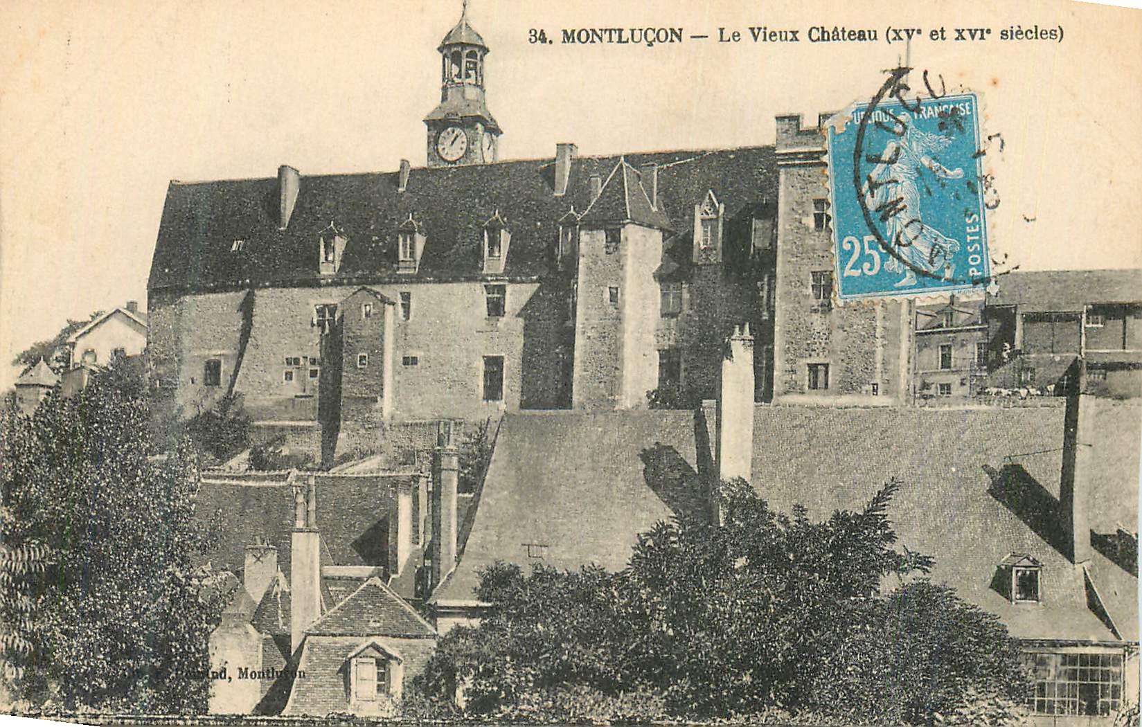 CPA Montlucon le vieux chateau (xv et xxi siecles)