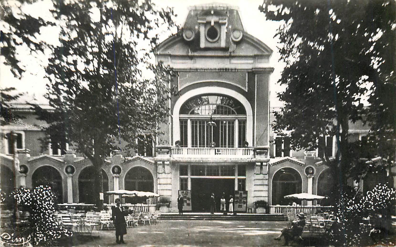 Théâtre de la Ville — Paris — Éditeur Pinge, n° 147