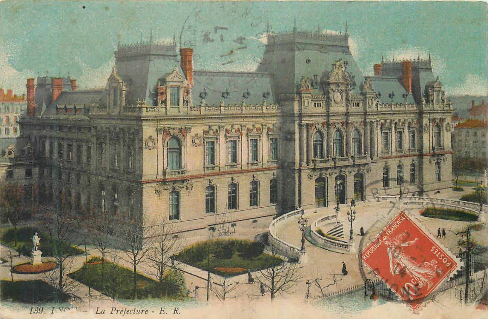 CPA Lyon la prefecture