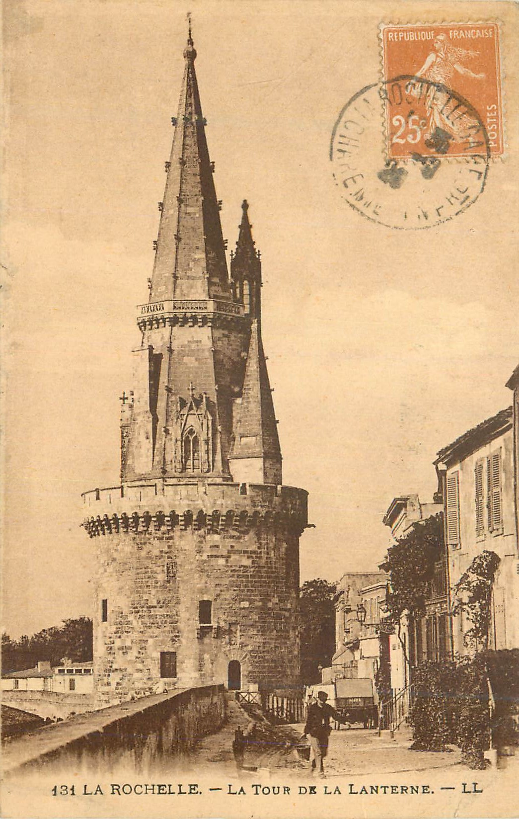 CPA La rochelle la tour de la lanterne