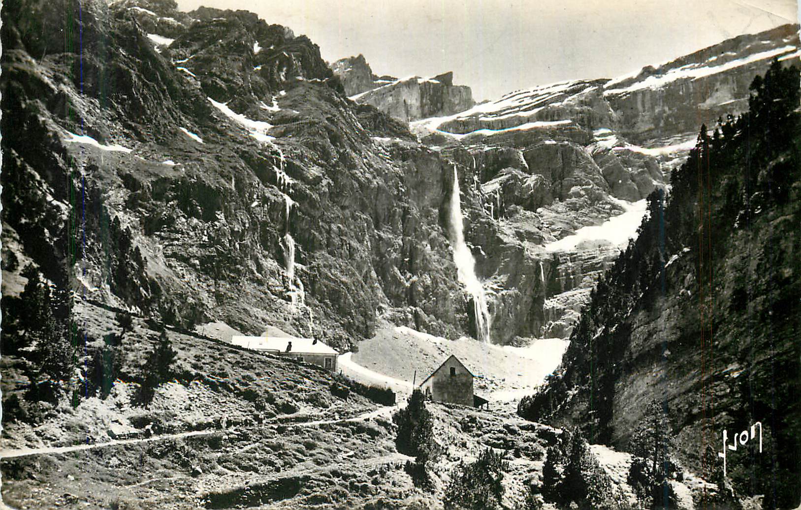 Chute d'eau dans un canyon montagneux — éditeur 'L'Orson' — n° de série non lisible
