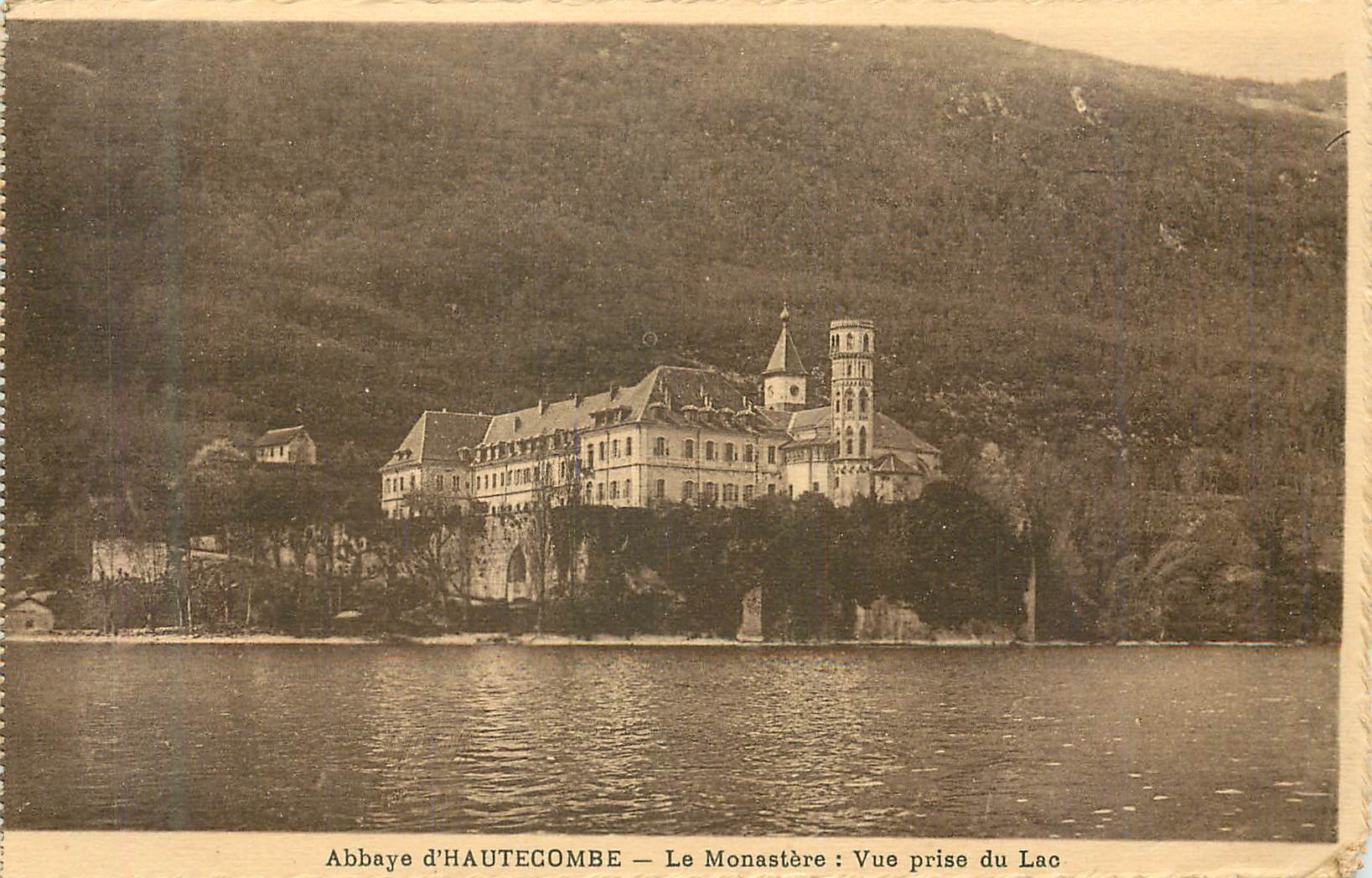 CPA Abbaye d hautecombe le monastere vue prise du lac