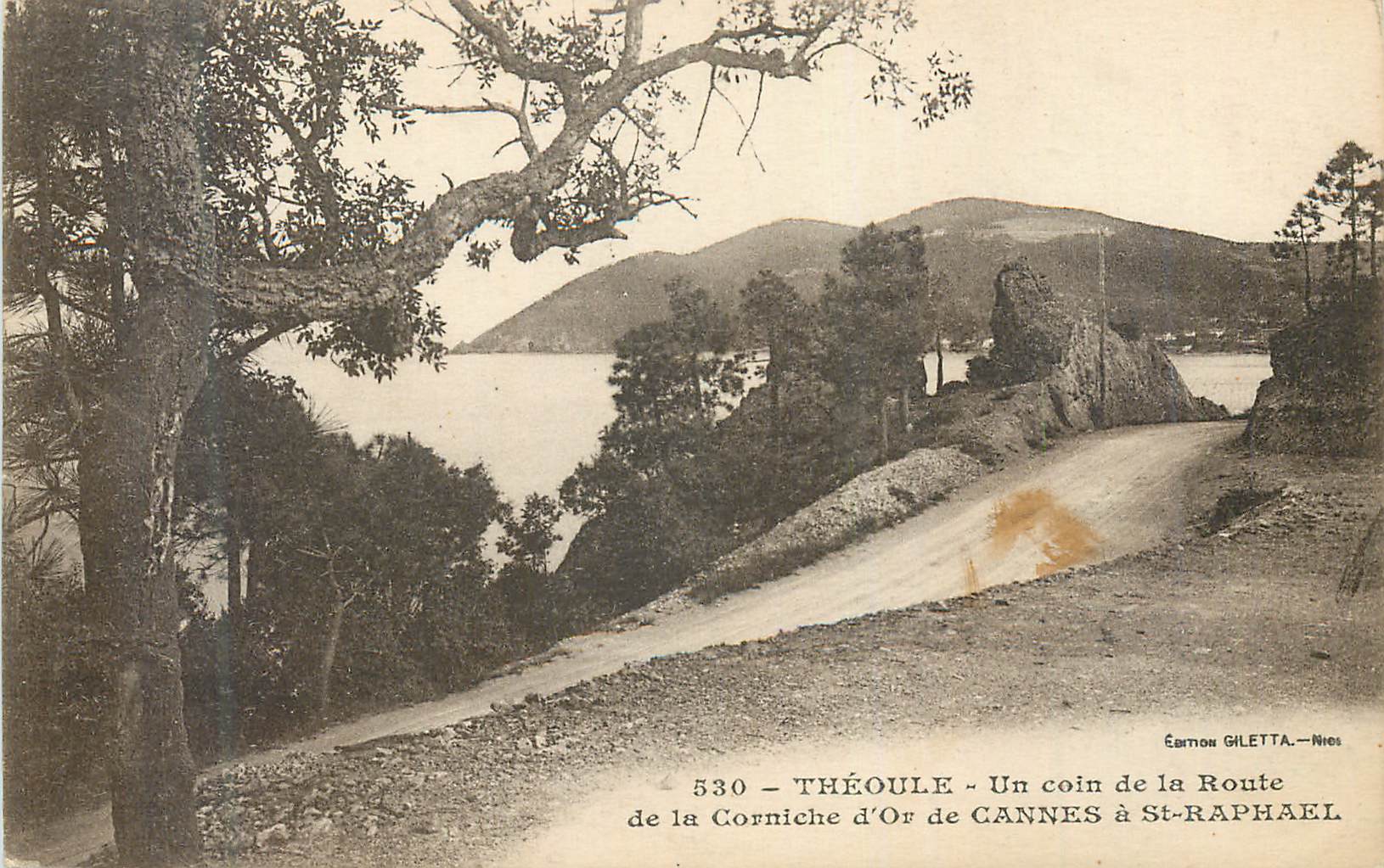 CPA Theoule un coin de la route de la corniche d or de cannes a st raphael