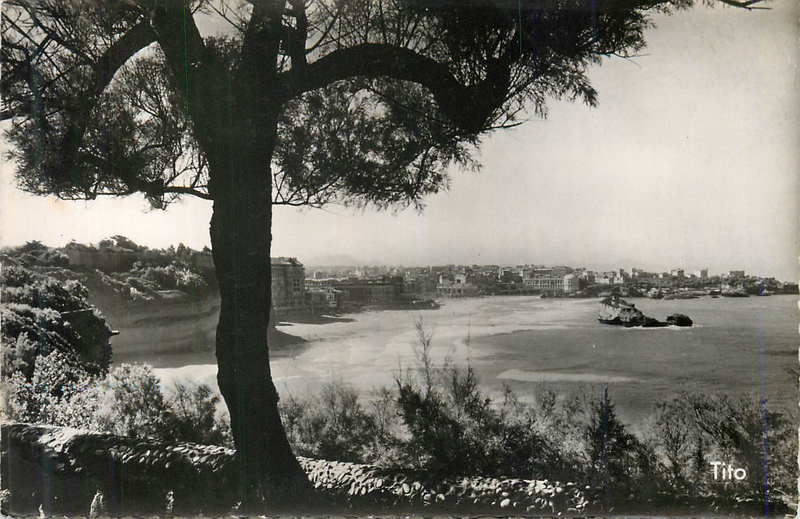 CPM Biarritz 611 la grande plage