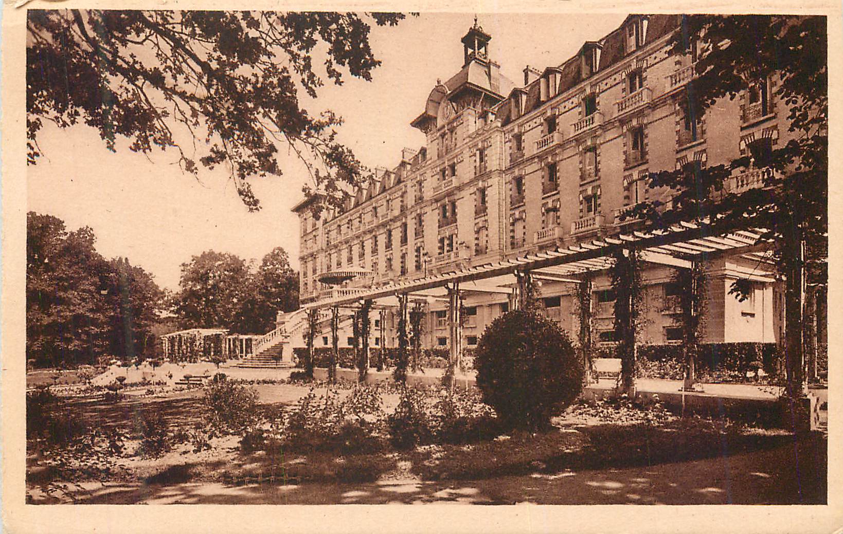 Hôtel de l'Écluse — Thermalbad — Verlag nicht sichtbar