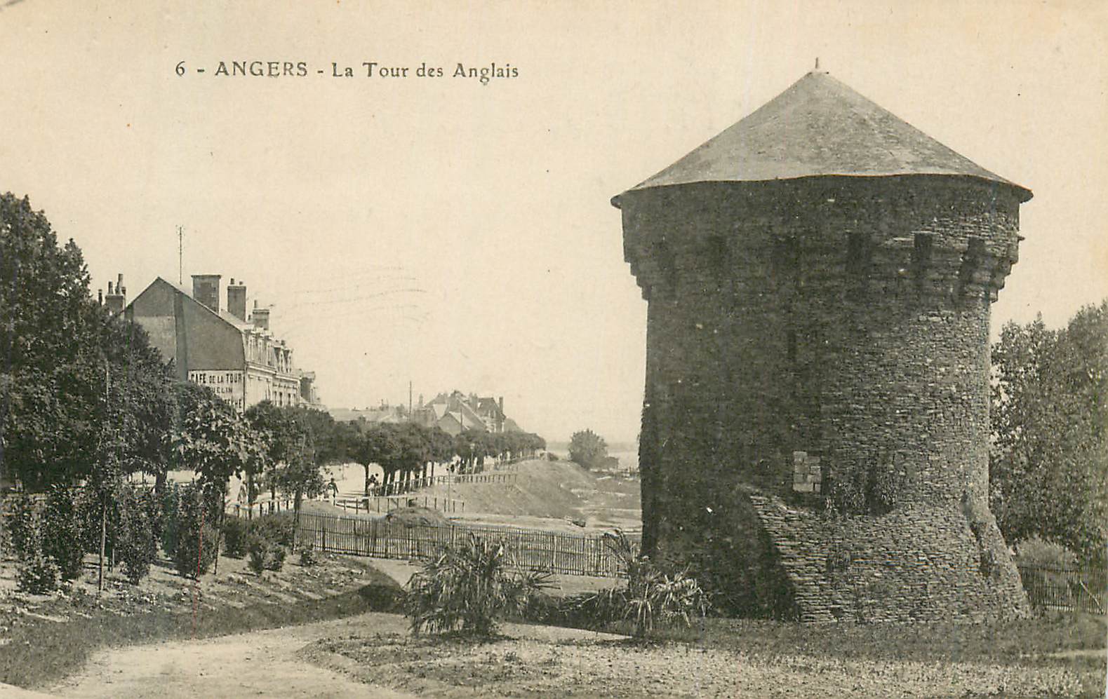 CPA Angers la tour des anglais