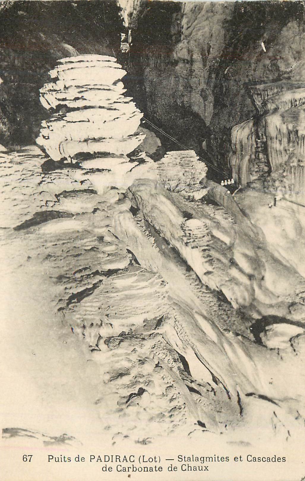 Puits de PADIRAC (Lot) — Stalagmites et Cascades de Carbonate de Chaux