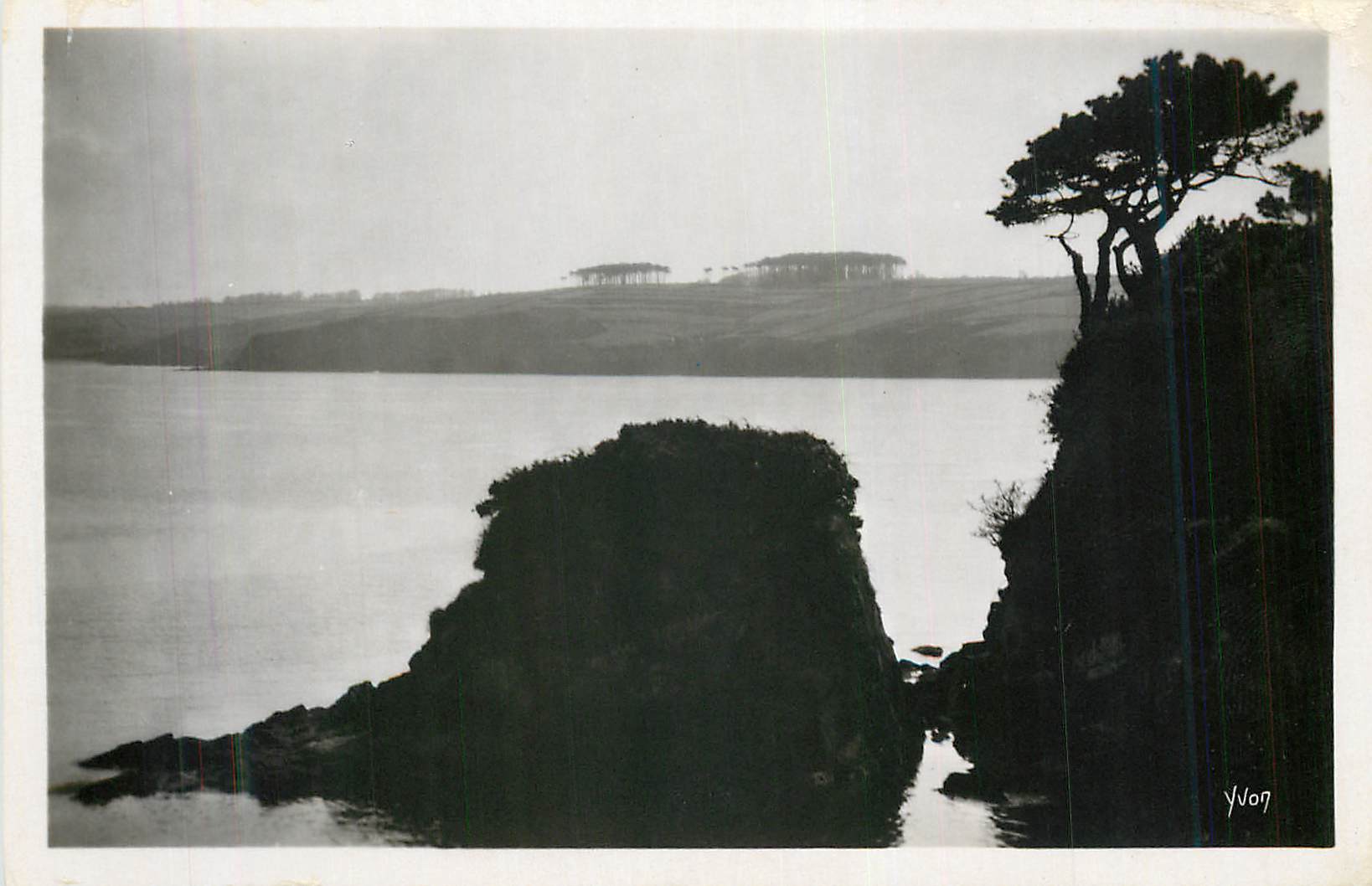 CPM La douce france 24 bretagne baie de douarnenez