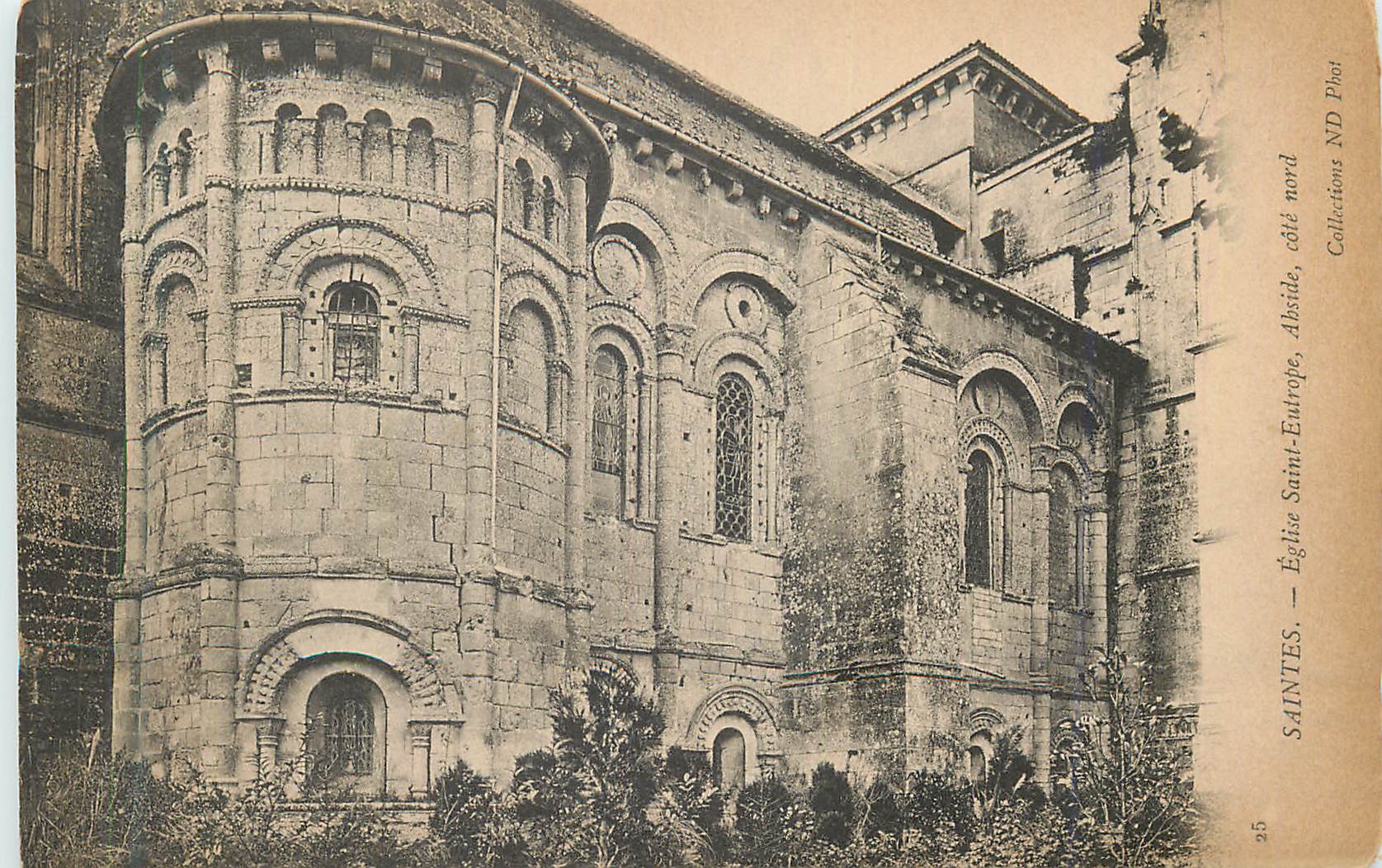 CPA Saintes eglise saint europe abside cote nord