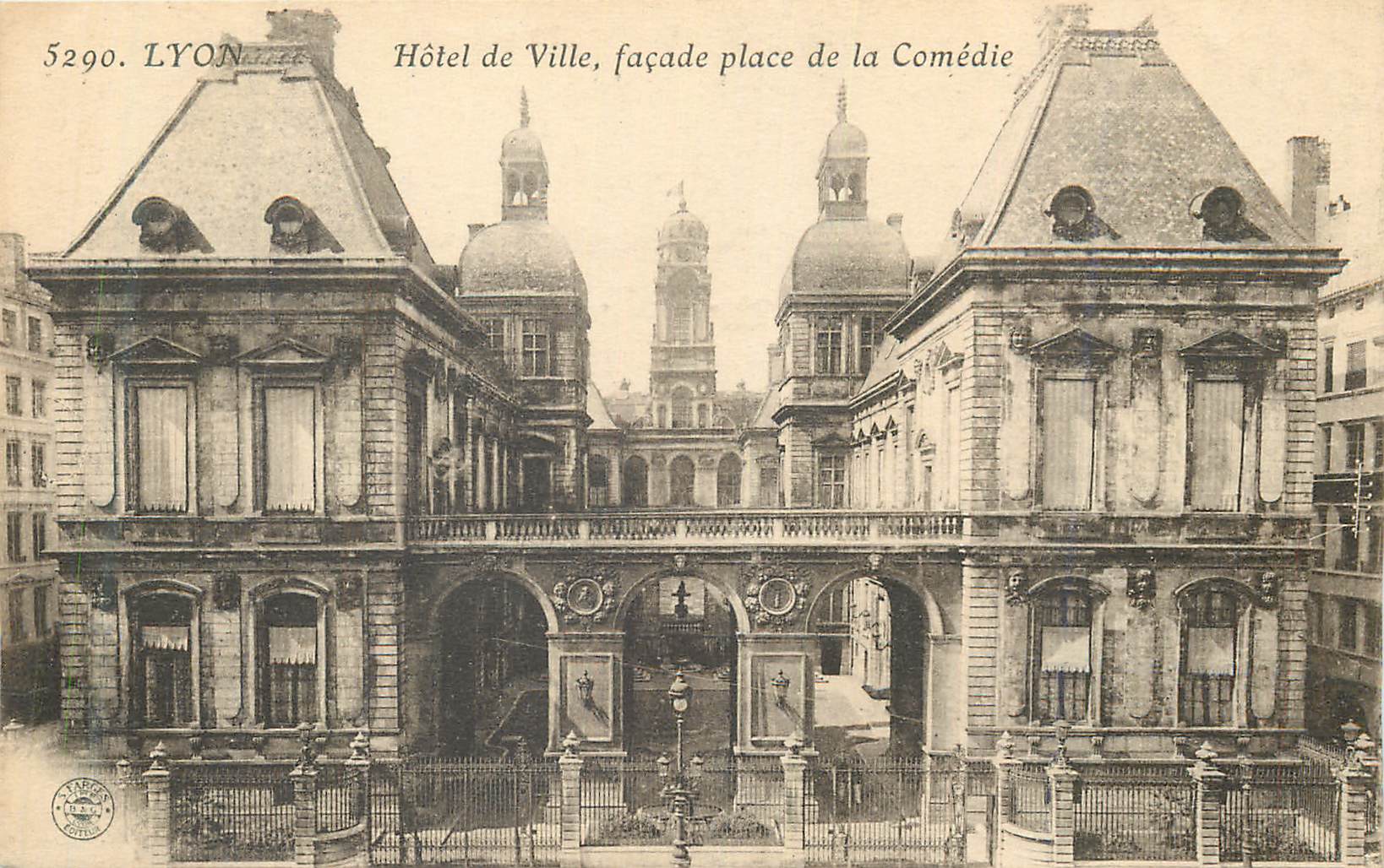 CPA Lyon hotel de ville facade place de la comedie