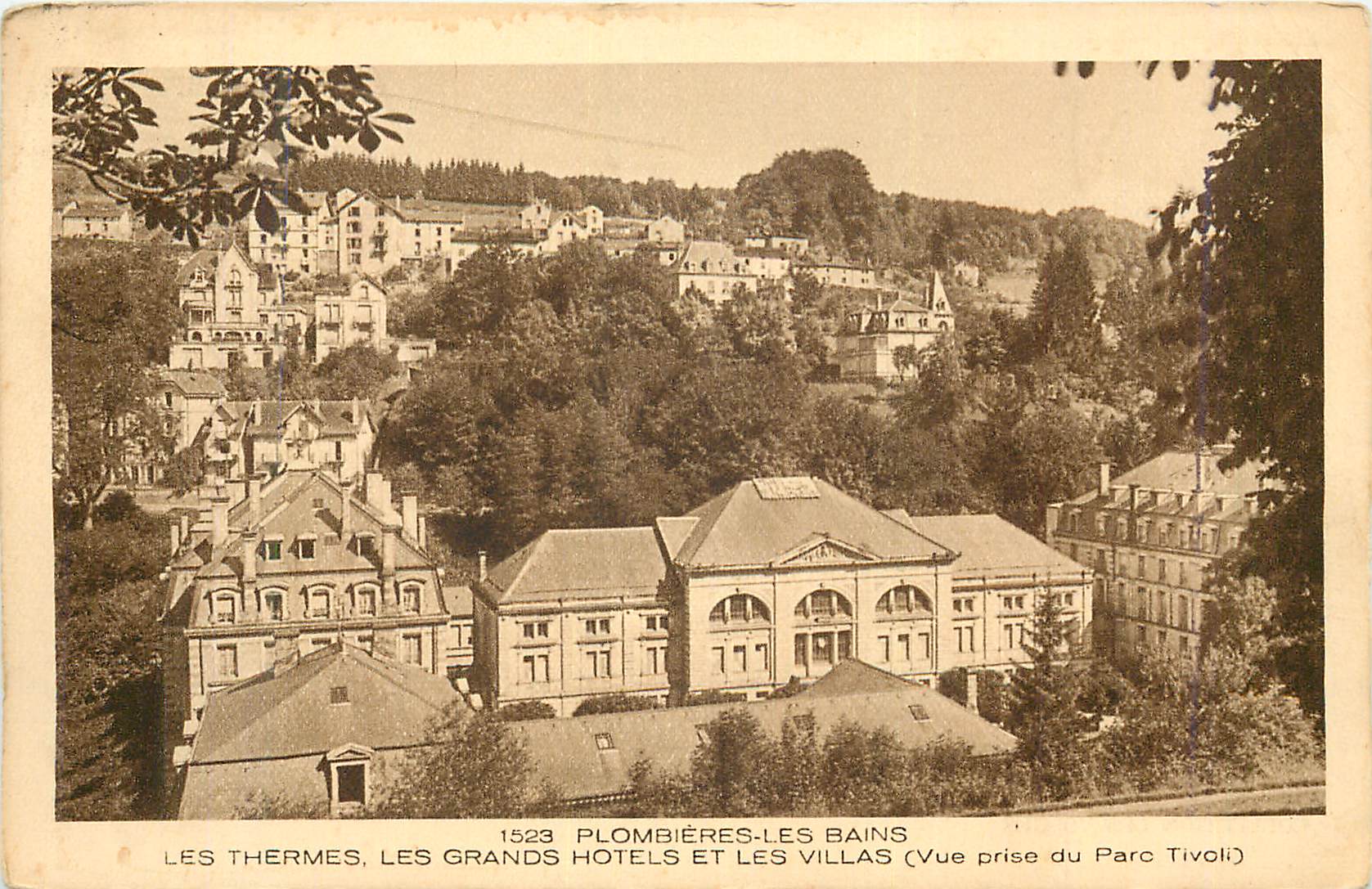 CPA Plombieres les bains les thermes les grandes hotels et les villas(vue prise du parc tivoli)