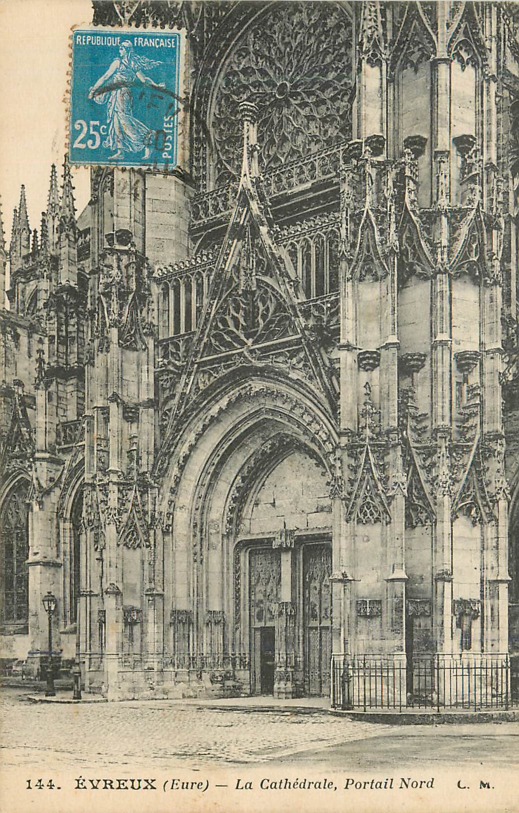 CPA Evreux(eure) la cahedrale portail nord