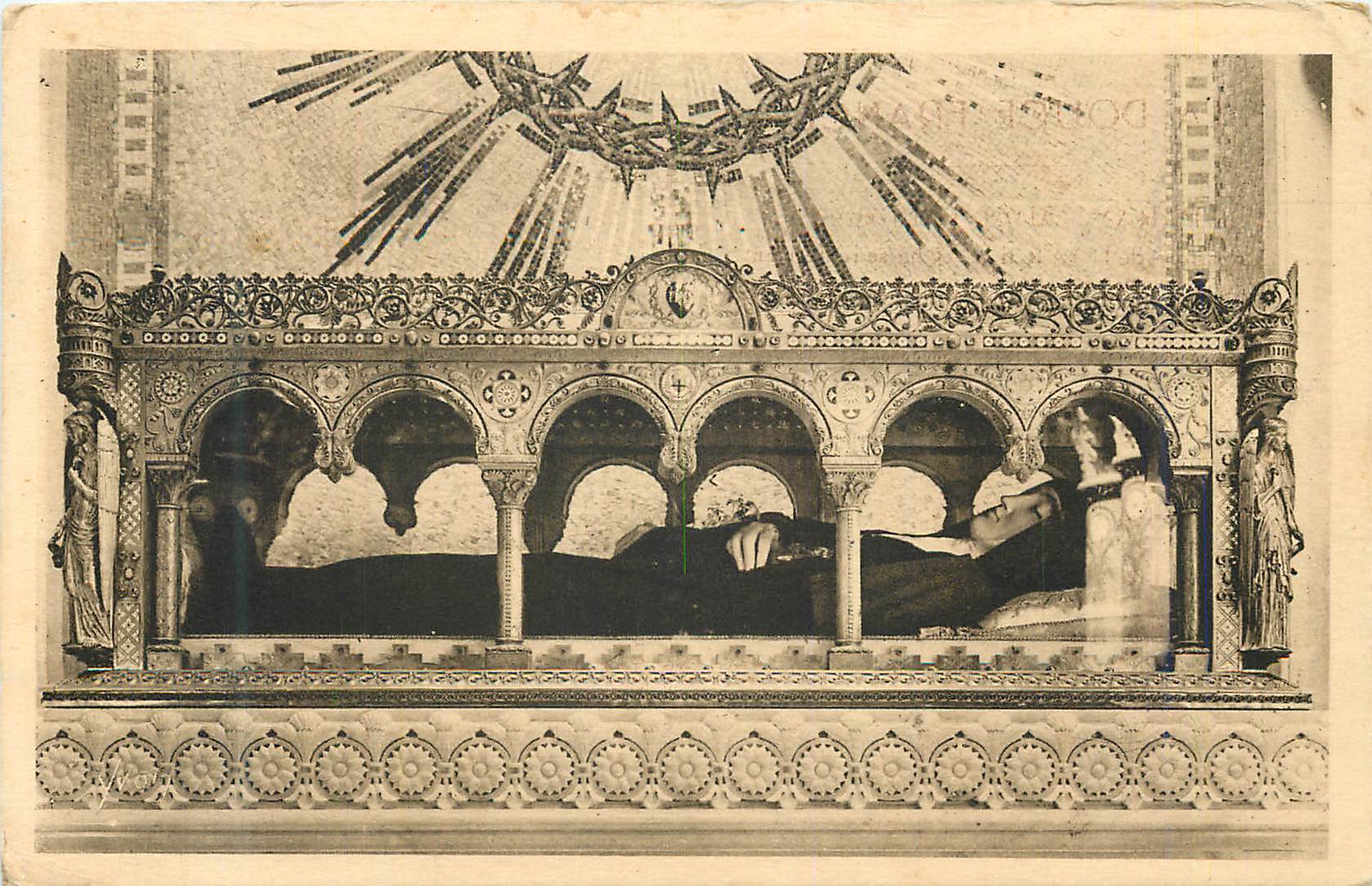 Tombe de sainte Thérèse de Lisieux — éditeur anonyme, n° de série non lisible