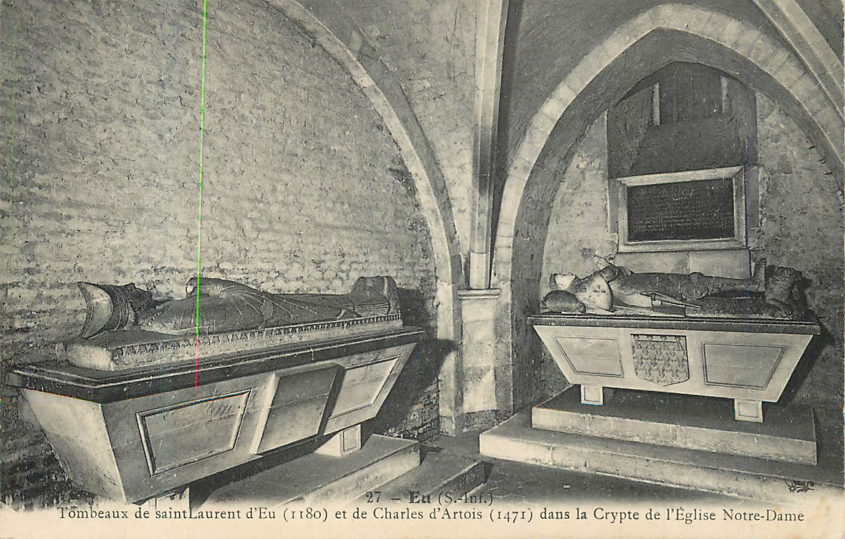 CPA Eu (s int) tombeaus de saint laurent d eu (1180) et de charles d artois (1471)