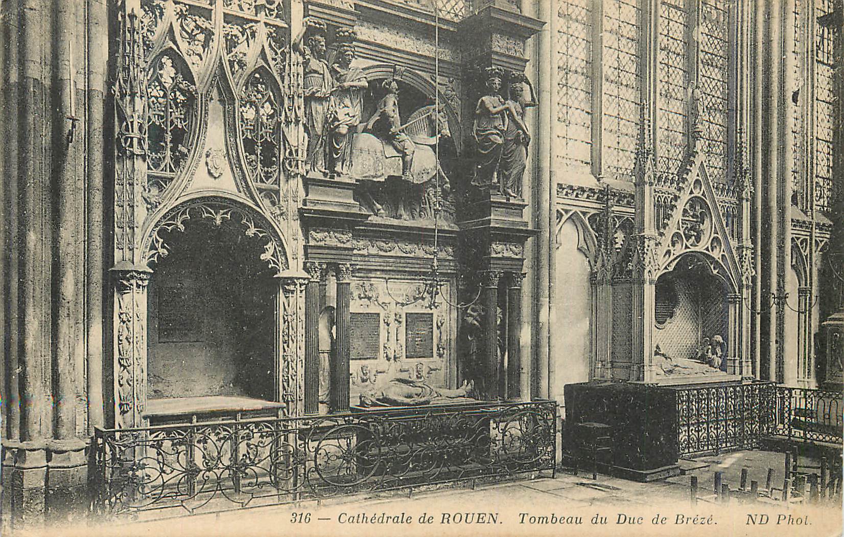 CPA Cathedrale de rouen tombeau du duc de breze