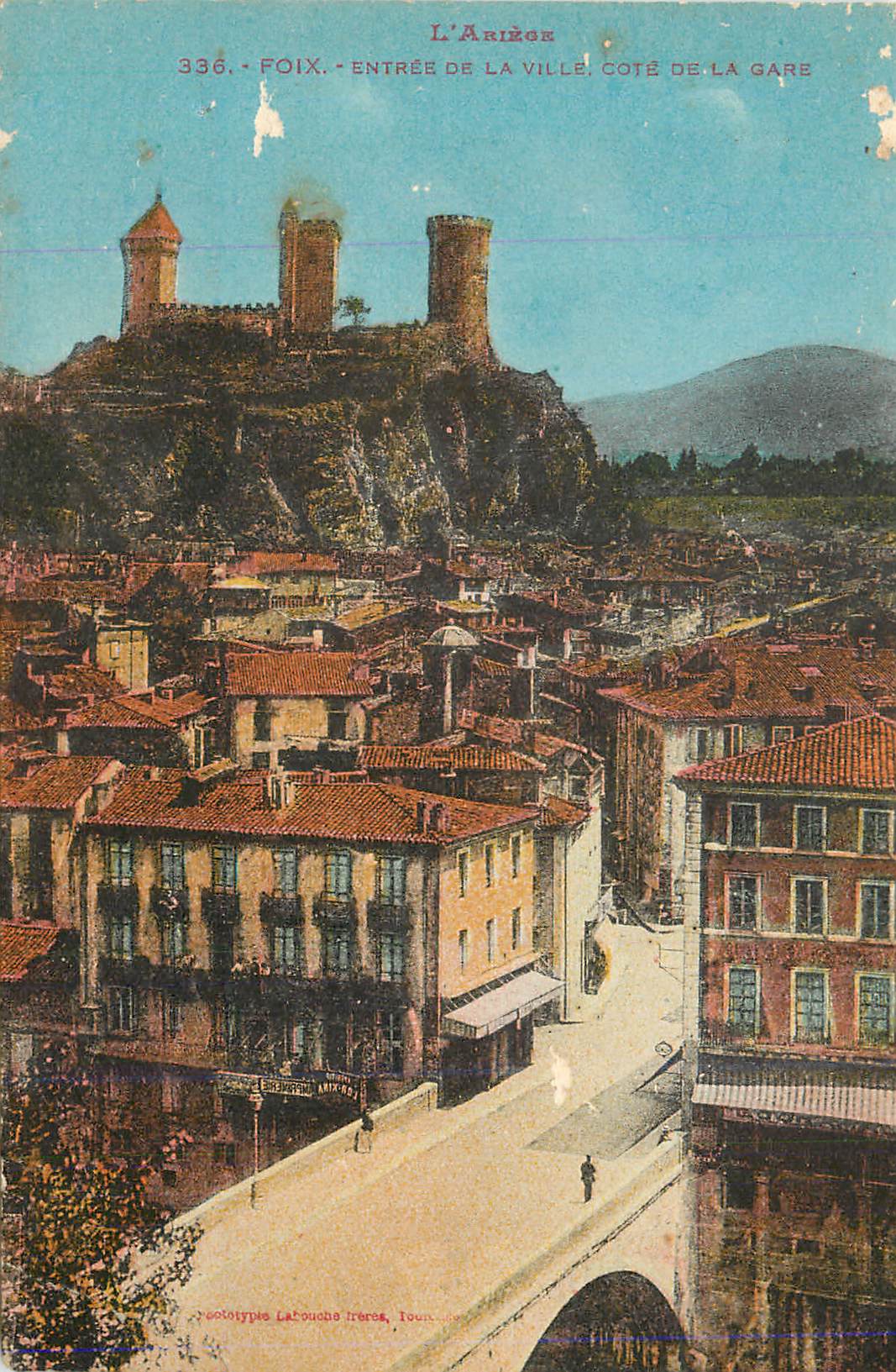 CPA L ariege 336 foix entree de la ville cote de la gare