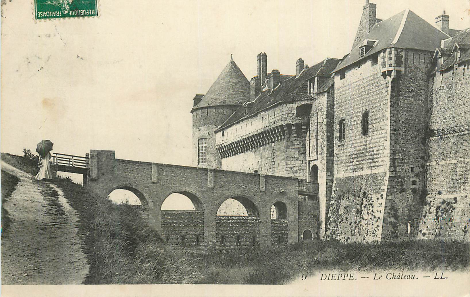 CPA Dieppe le chateau