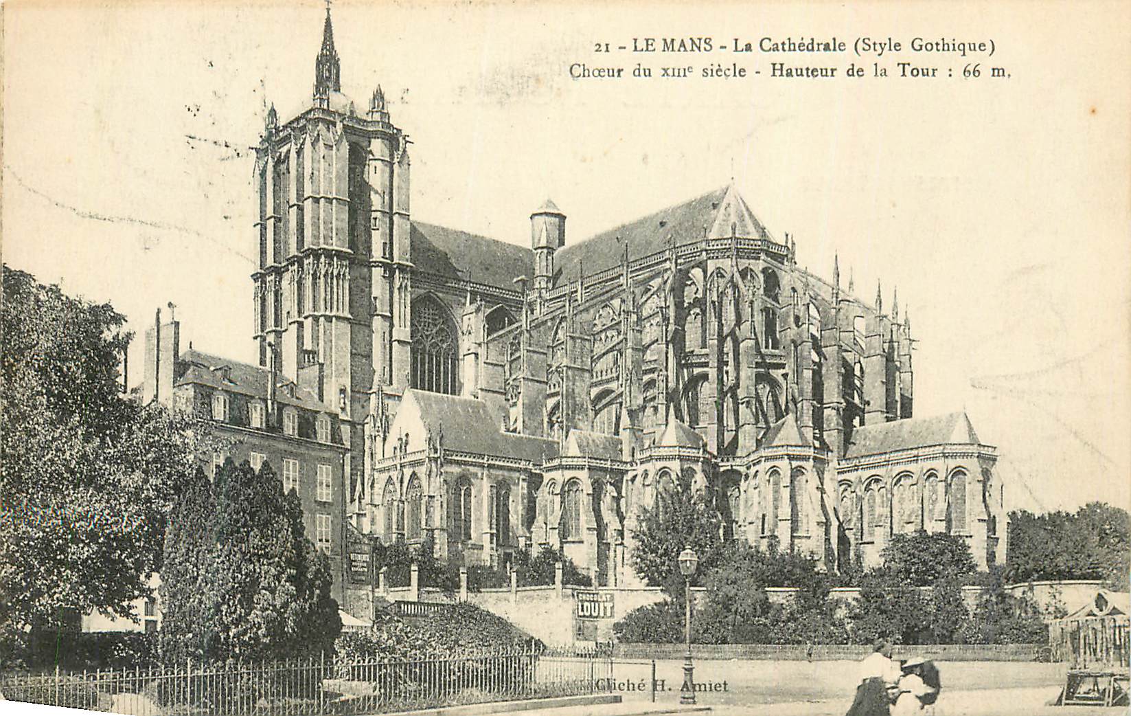CPA Le mans la cathedrale (style gothique) choeur du xiii siecle hauteur de la tour 66m