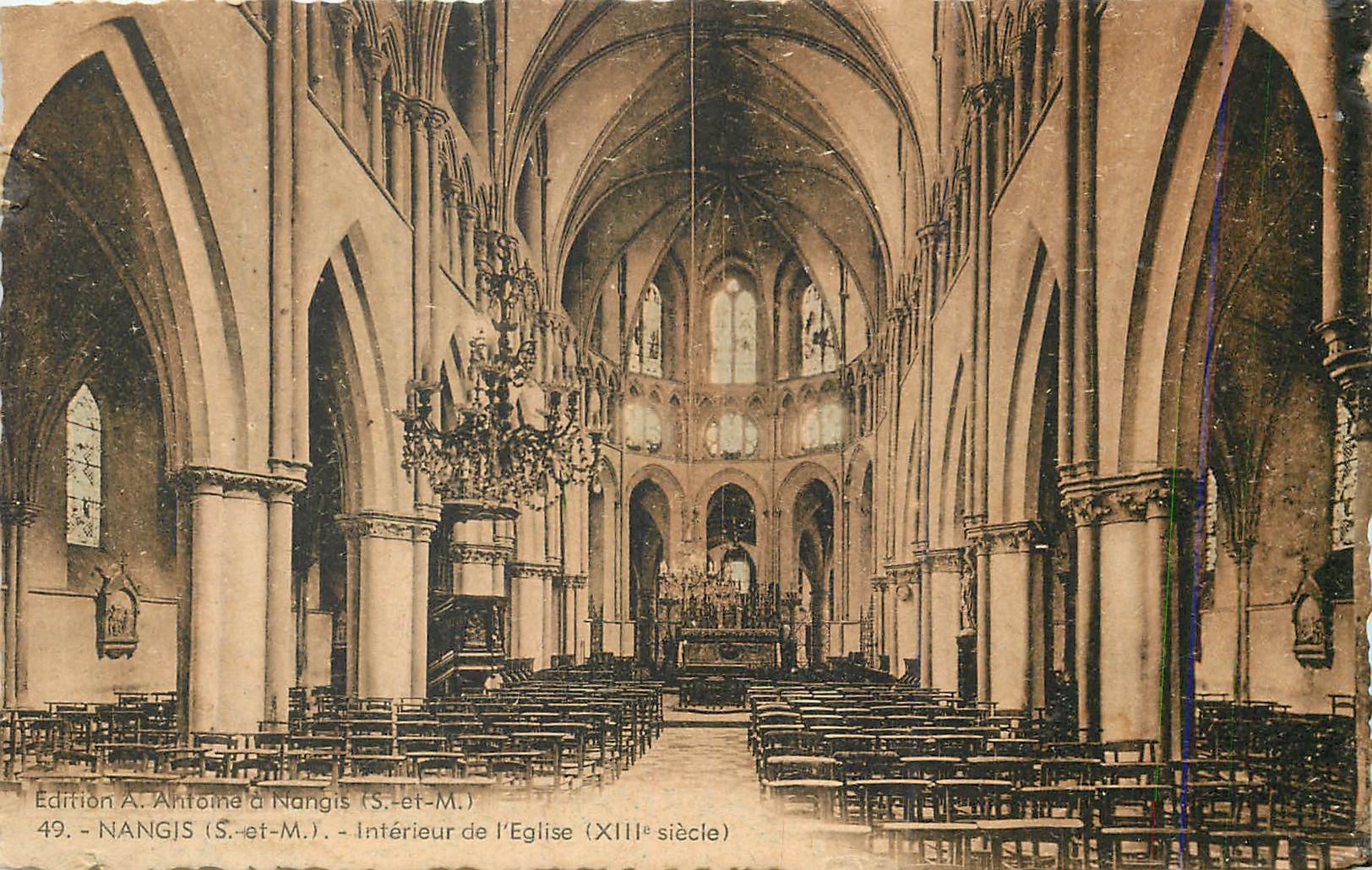 CPA Nangis (s et m) interieur de l eglise (xiii siecle)