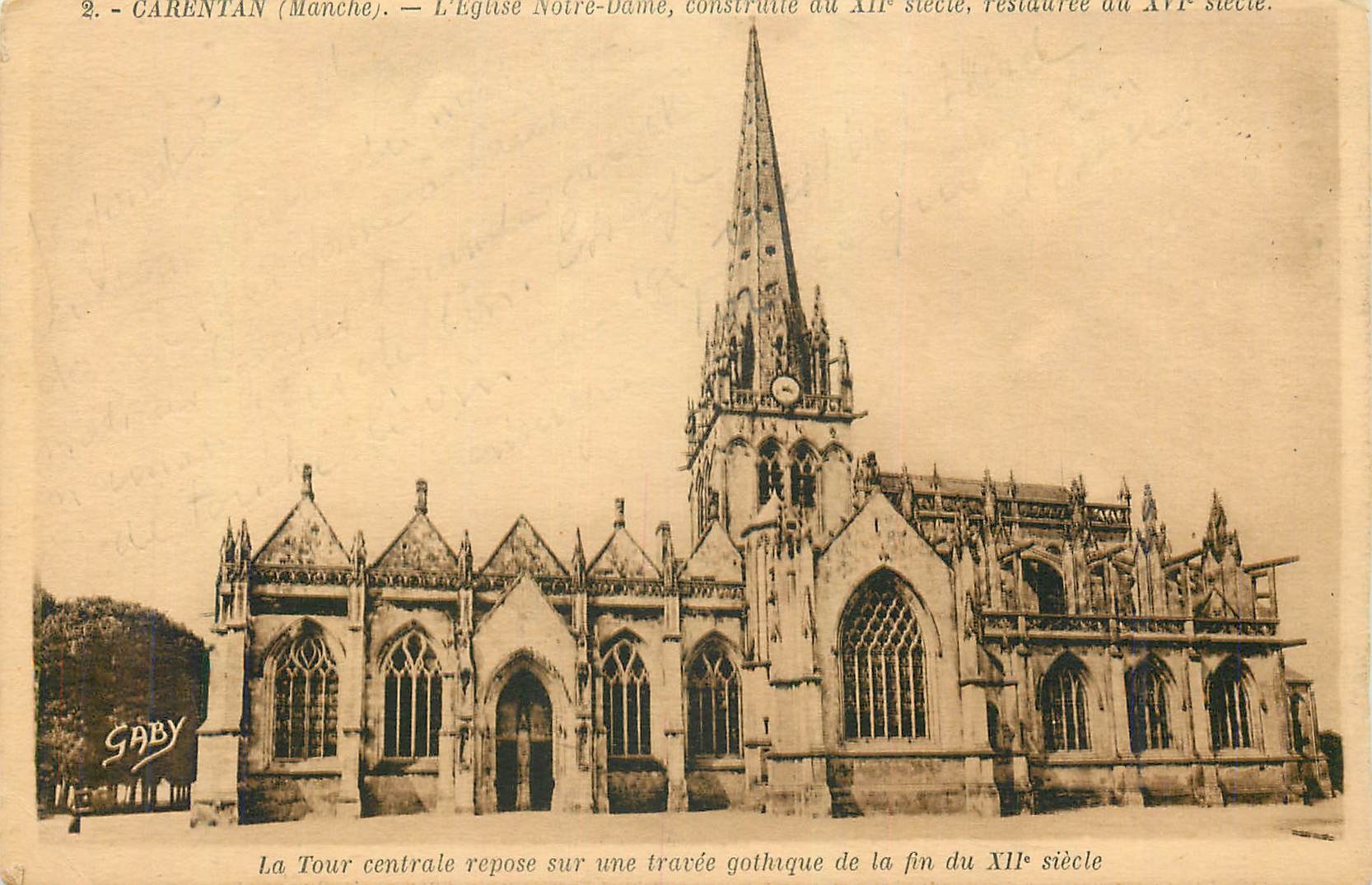Carentan (Manche) — Église Notre-Dame — construite au XIIe siècle, restaurée au XVIe siècle — Gaby