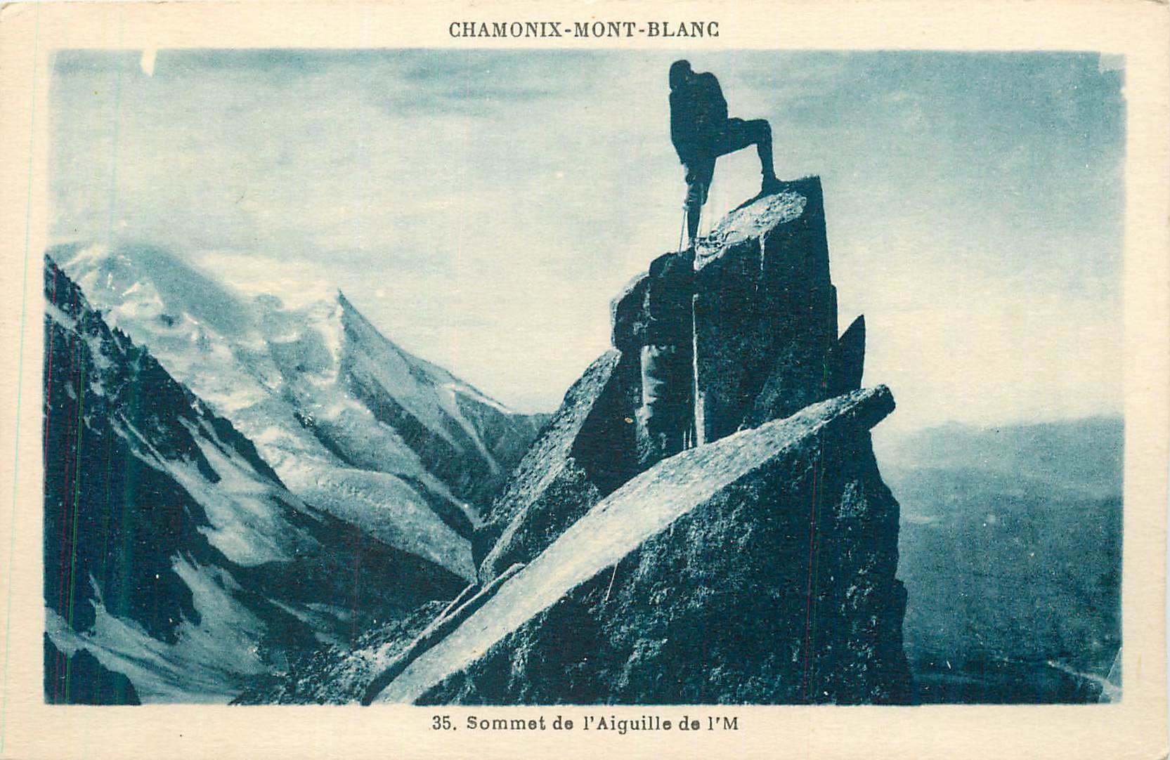 CPA Chamonix mont blanc 35 sommet de l aiguille de l m Alpinisme
