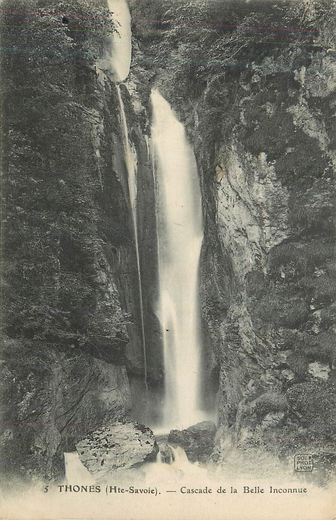 CPA Thones (hte savoie) cascade de la belle inconnue