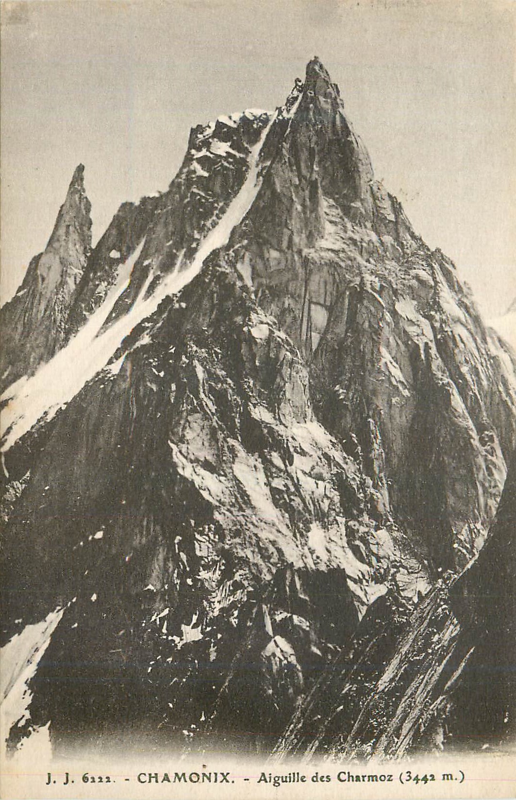CPA Chamonix aiguille des charmoz (3442m)