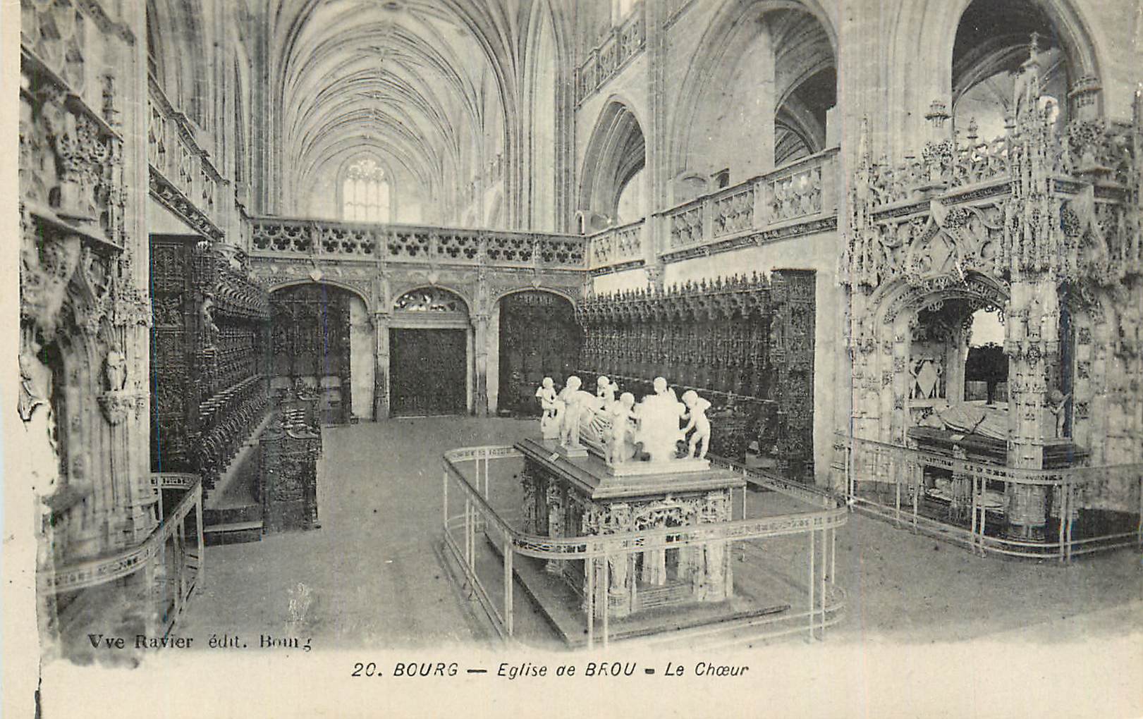 CPA 20 bourg eglise de brou le choeur