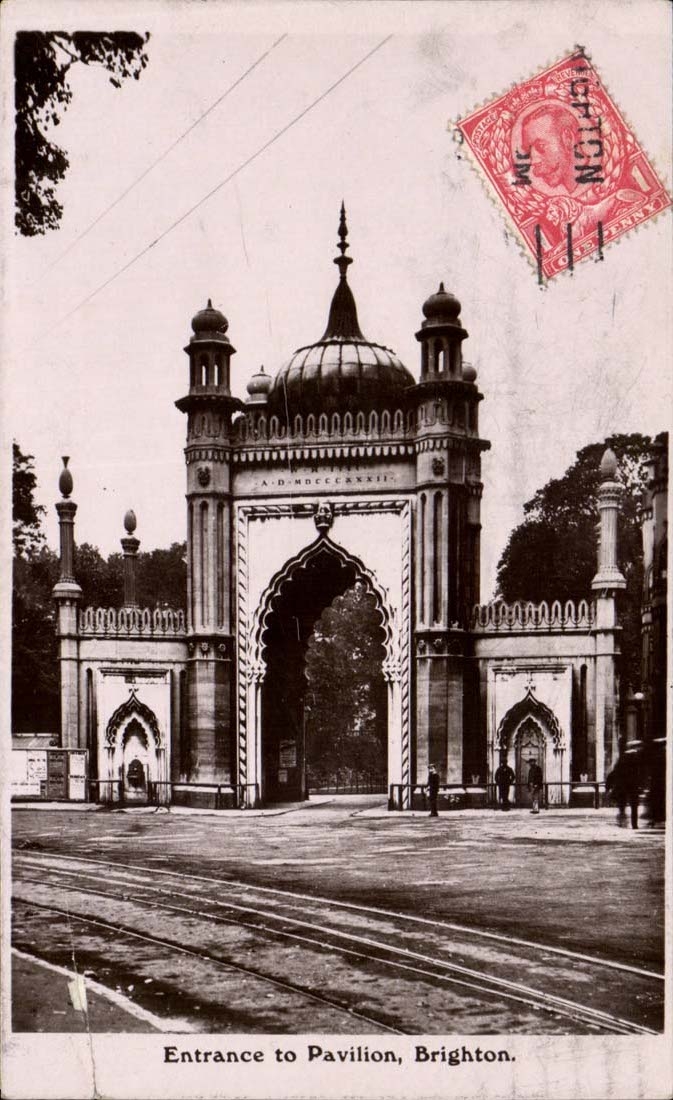 Grande Bretagne CPA Entrance to Pavillon BRighton