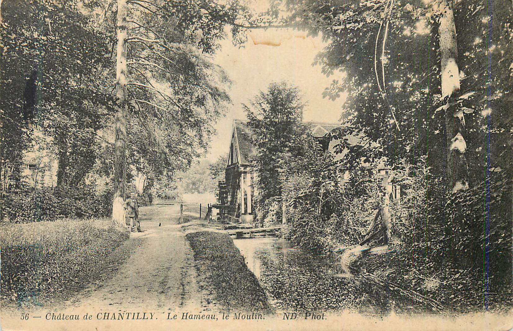 CPA Chateau de Chantilly Le Hameau Le Moulin
