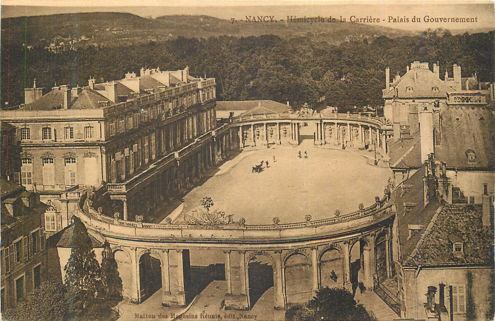 CPA Nancy Hemicycle de la Carriere Palais du Gouvernement