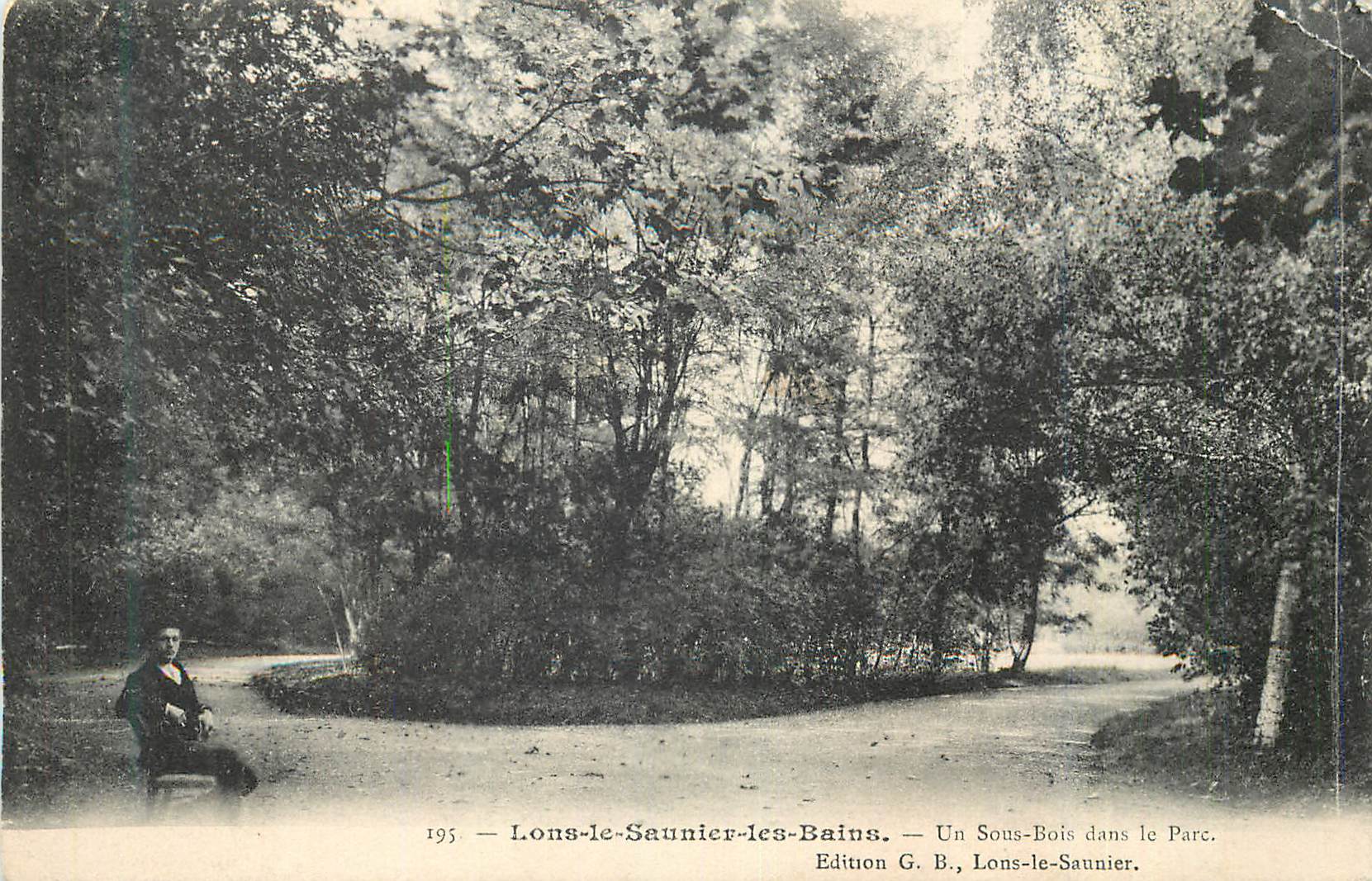 Lons-le-Saunier-les-Bains — Un Sous-Bois dans le Parc — Édition G. B., Lons-le-Saunier.