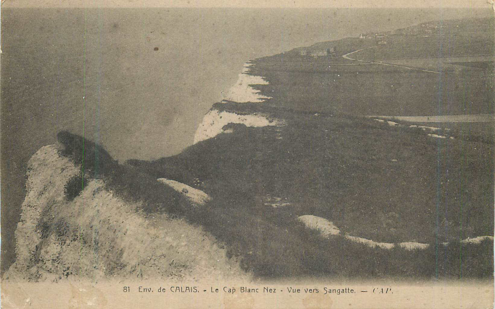 CPA Env de Calais Le Cap Blanc Nez Vue vers Sangatte
