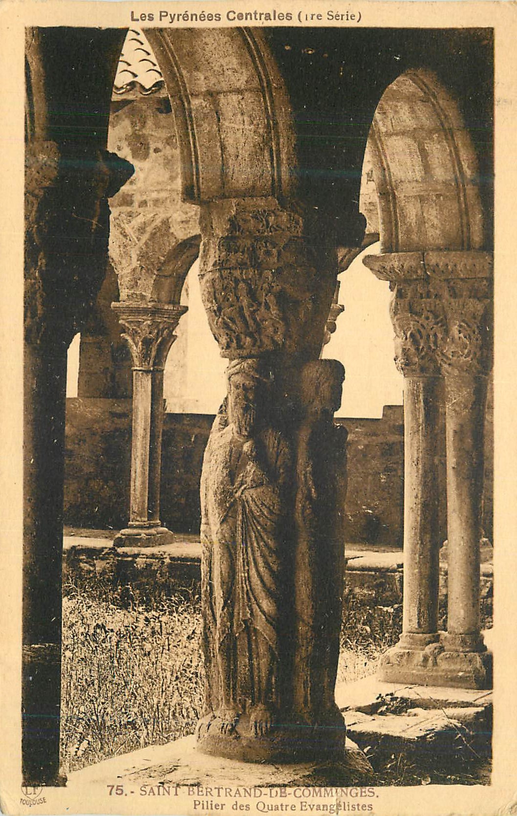 CPA Saint Bertrand de Comminges Pilier des Quatre Evangelistes