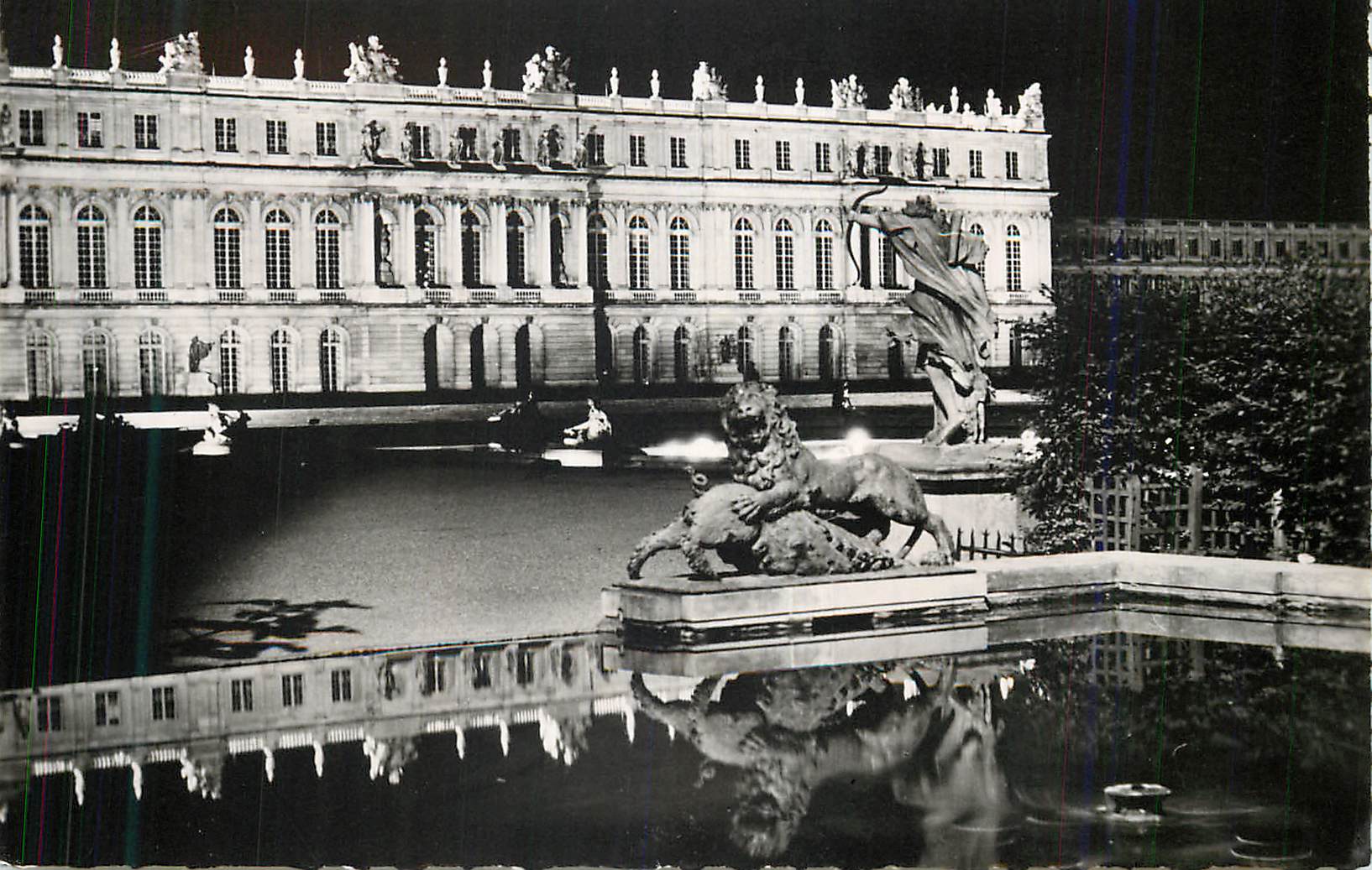 CPM Versailles (S et O) Cabinet des Animaux (Fontaine de Diane)